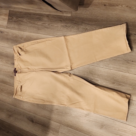 Gloria Vanderbilt Jeans - Picture 1 of 5
